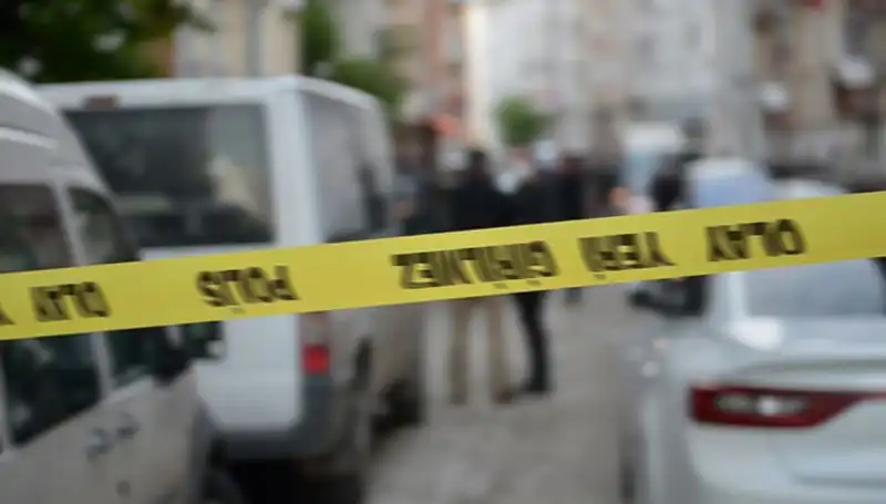 Adana'da Kanlı Pusu: Araçta Sırtından Vurularak Hayatını Kaybetti