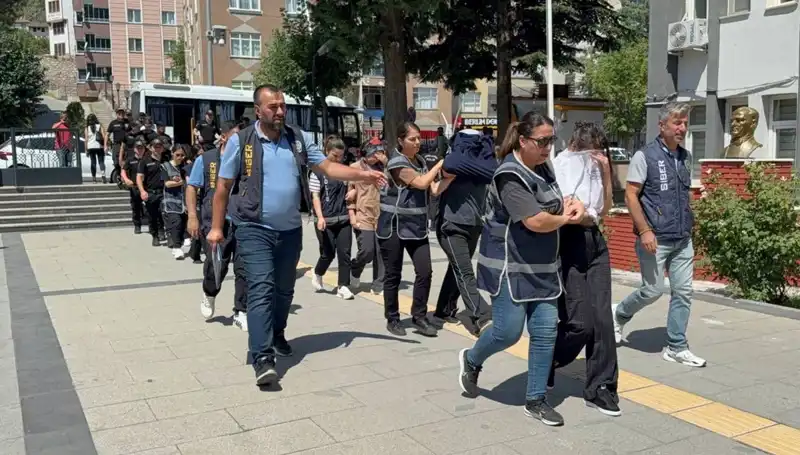 Yasa Dışı Bahiste Çarpıcı Operasyon: 12 İlde 21 Kişi Gözaltına Alındı