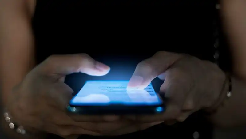 Narsisizmin Gizli Belirtisi: Akıllı Telefon Alışkanlığı Hakkında Bilmeniz Gerekenler
