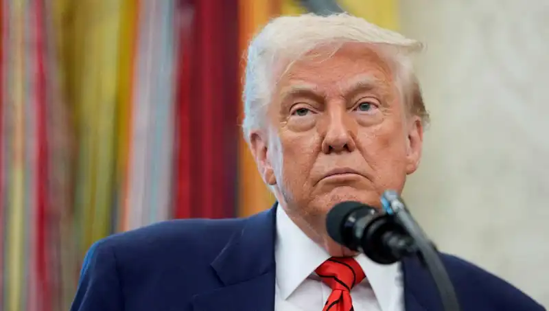 Trump, G7 Zirvesi'nden Sıradışı Bir Şekilde Erken Ayrıldı!