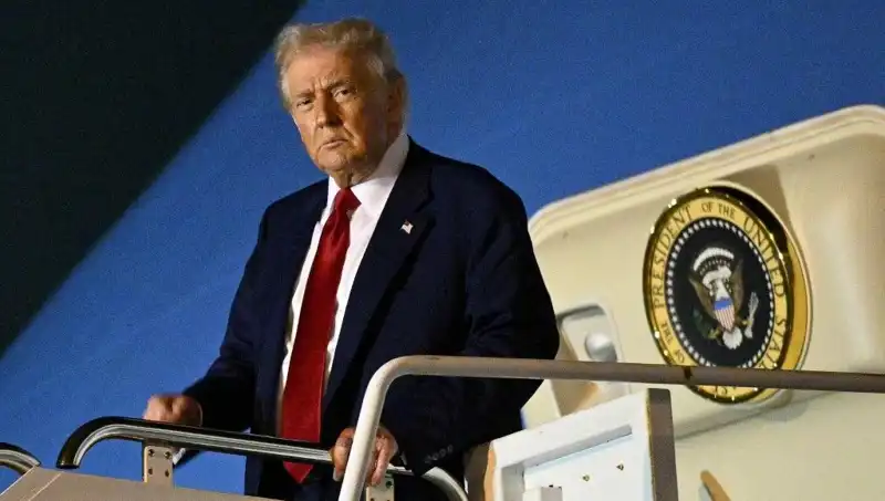ABD Başkanı Trump, Lahey'deki NATO Zirvesi’nde Dünya Gündemini Sallayacak