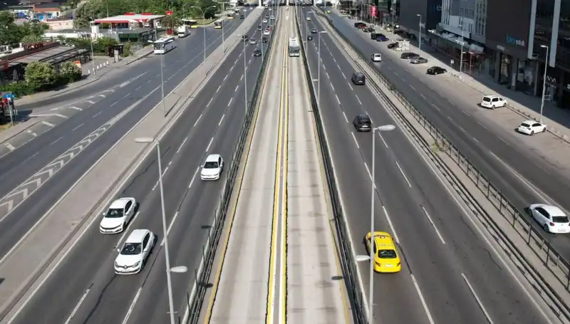 İstanbul'da Bayramda Boş Kalan Yolların Sebepleri Neler?