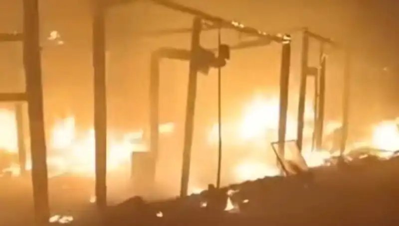 Elektrik Teli Koptu, 15 Çadır Alev Alev Yandı: Felaketin Ardındaki Gerçekler