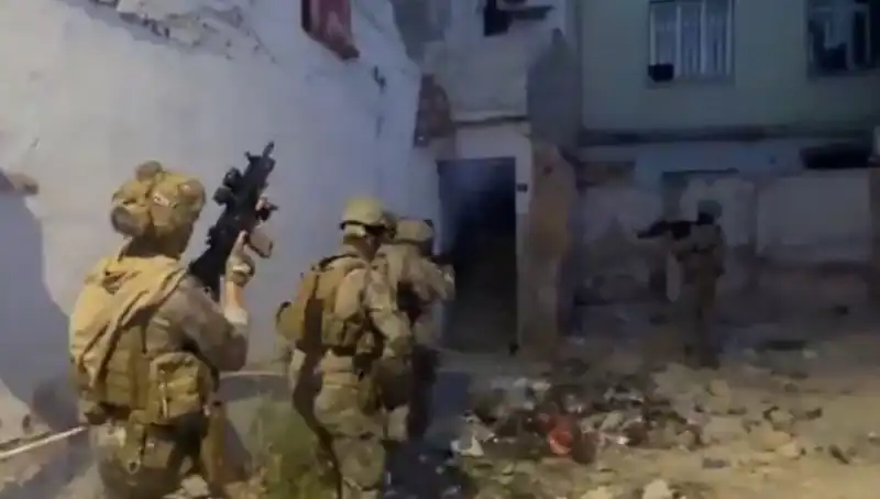 75 İlde Uyuşturucu Operasyonları: 2 Bin 311 Şüpheli Yakalandı