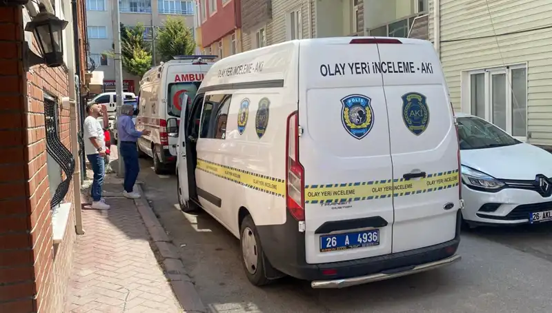 İki Çocuk Babası Adamın Evinin İçinde Ölü Bulunması Şok Etti