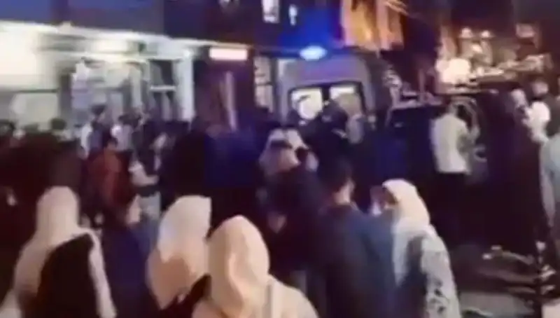 Balkondan Düşen 14 Yaşındaki Kader’in Yaşam Mücadelesi Devam Ediyor